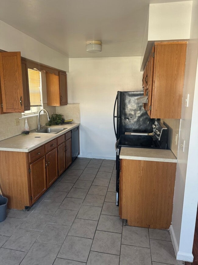 Photo - 1156 Hanover Ave Unit 2