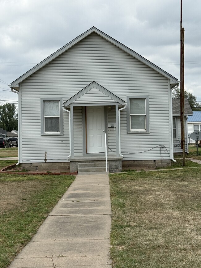Building Photo - 500 E 1st St