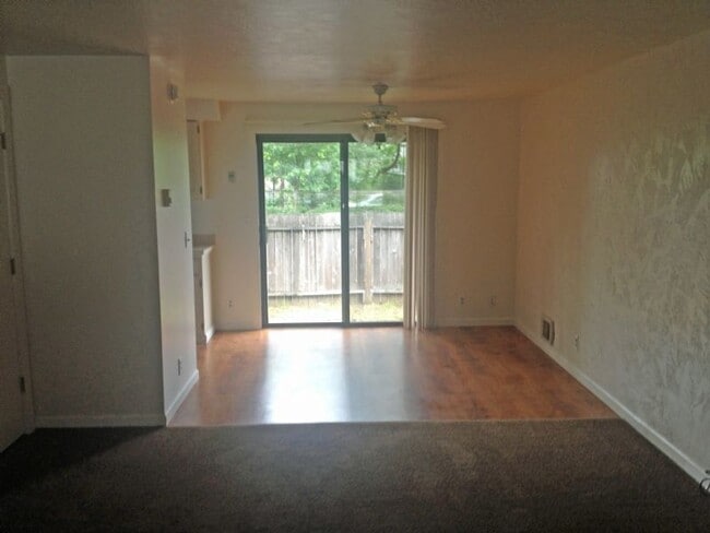 Photo - Thurston/East Springfield partially updated duplex