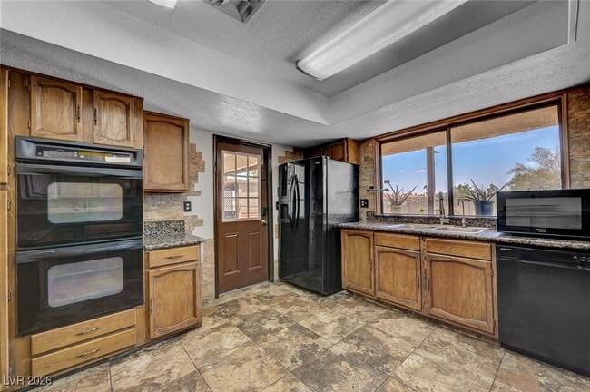 Photo - 6975 O'Bannon Dr