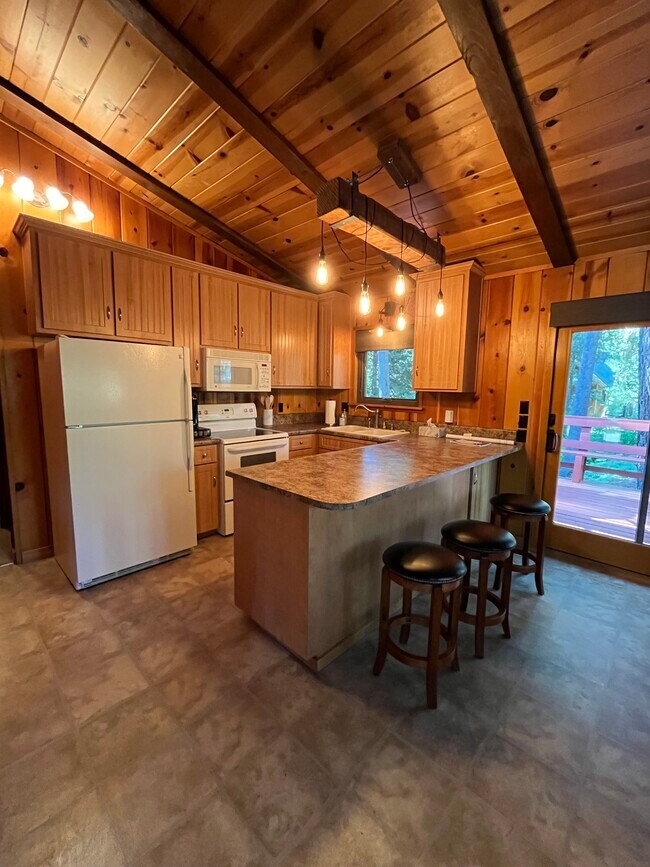 Photo - 510 Little Mountain Ln