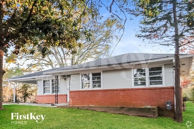 Building Photo - 40 Dickson Rd Rental