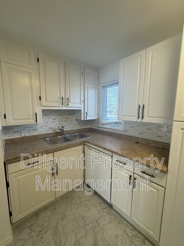 Photo - 805 Morphet Ave