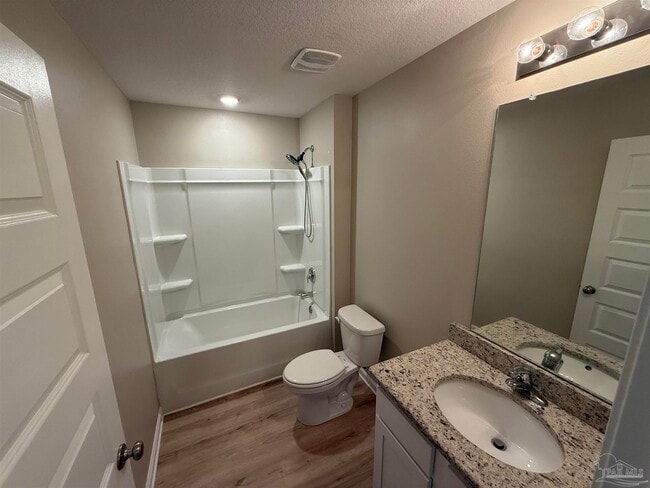 Photo - 4041 Whitetail Ln
