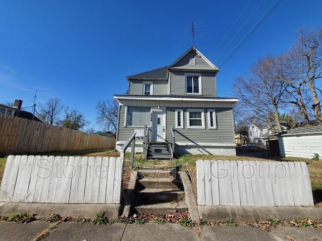 Photo - 2044 N 11th St Unit 4