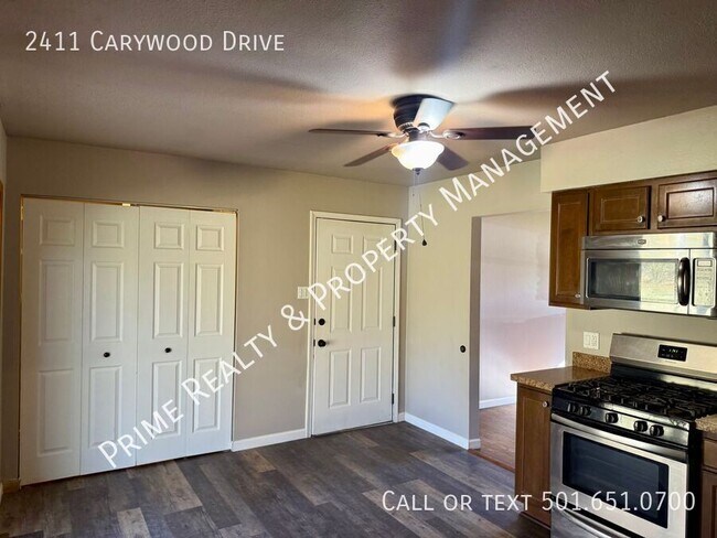 Photo - 2411 Carywood Dr