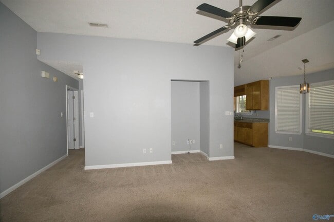 Photo - 215 Cypress Creek Dr