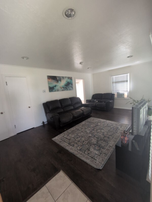 Photo - 3608 Tyler Ave Unit 1