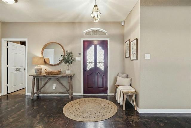 Photo - 1018 Karen St