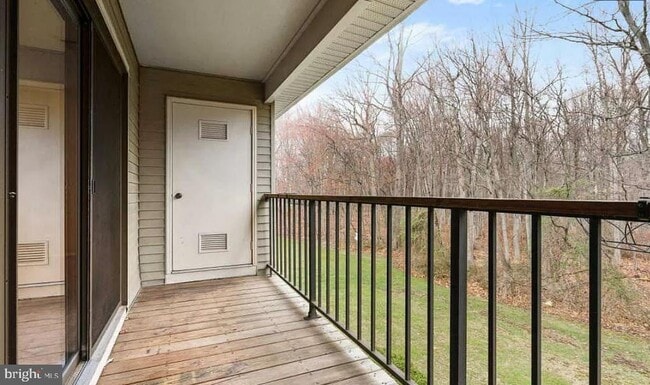 Photo - 158 Wyndham Pl