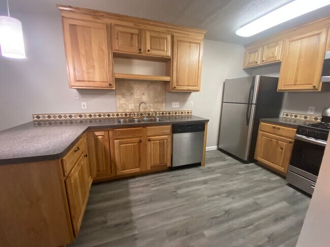 Photo - 2Bed/2Bath Condo in Travis Heights Unit 100