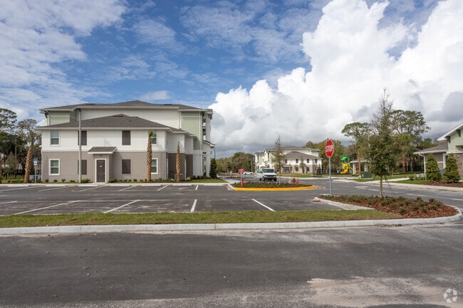 Monroe Landings