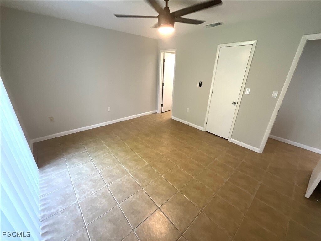 Photo - 610 SE 13th Ct