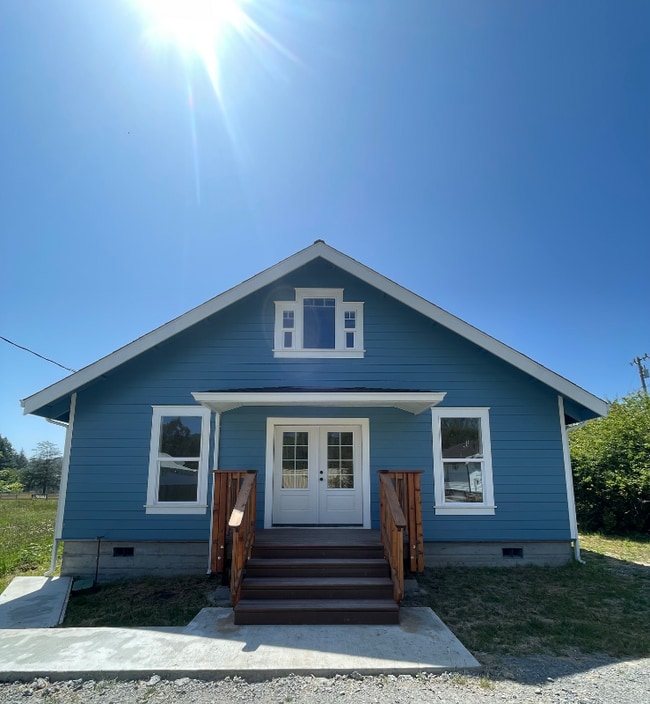 Building Photo - 4660 Fieldbrook Rd Rental