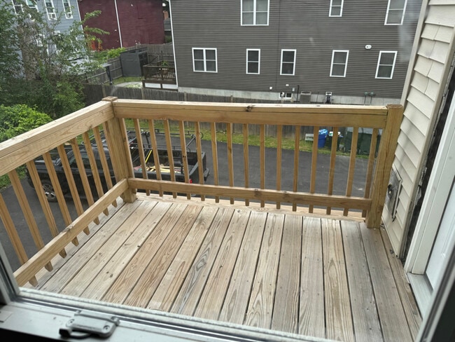 Photo - 127 Portland St Unit 2