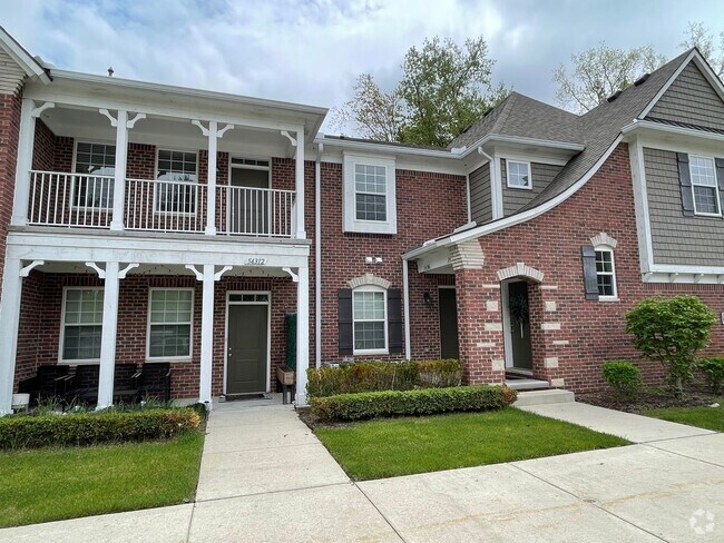 Building Photo - *SAVE $500 ON MAY MOVE-IN COSTS* Shelby To... Rental