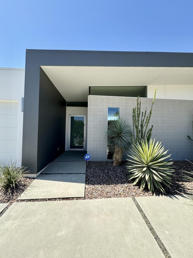 Photo - 73021 Bel Air Rd