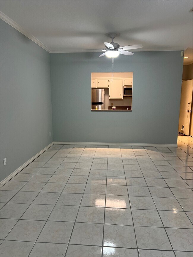 Building Photo - 6000 Reims Rd Unit 3102