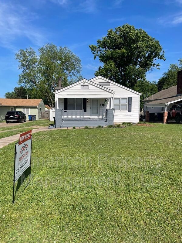 Photo - 1227 S College Ave