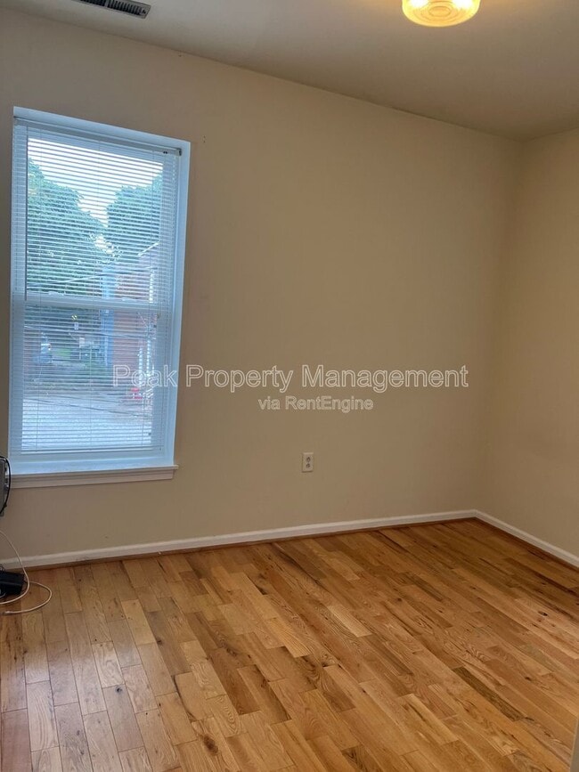 Photo - 1106 W Main St Unidad Apt 3