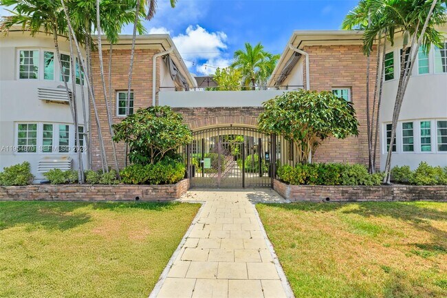 Photo - 1601 Lenox Ave. Unit 1601-9