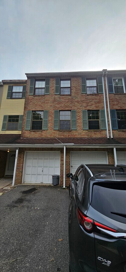 Photo - 119A Chaucer Rd