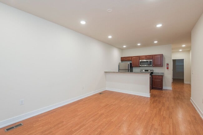 Photo - 1405 N Sydenham St Unit A1