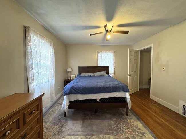 Photo - 30 Thorpe St Unit 2