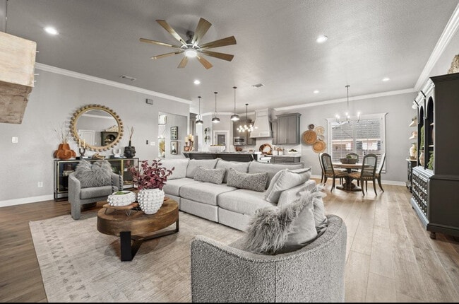 Photo - 8616 Santa Isabella