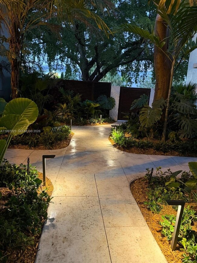 Photo - 3000 Bird Ave