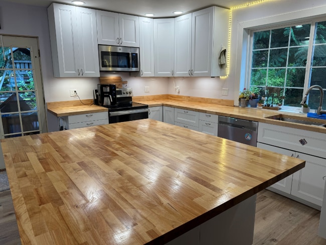 Photo - 9225 149th St NW