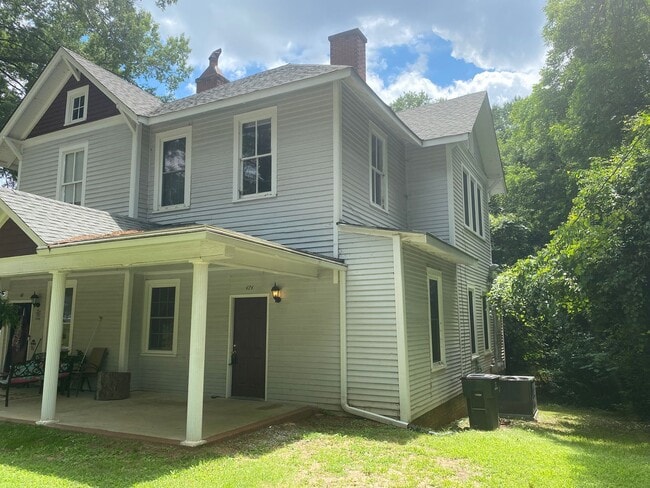 Photo - 2-Story Duplex Located in Concord!