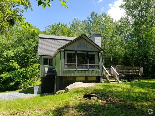 Building Photo - 51 Bluebrook Rd Rental