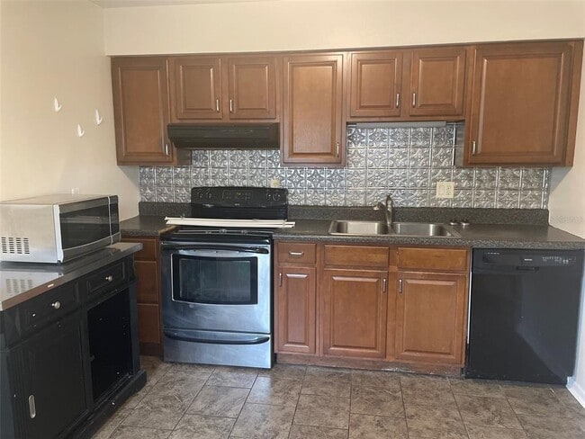 Photo - 204 Callitris Ave