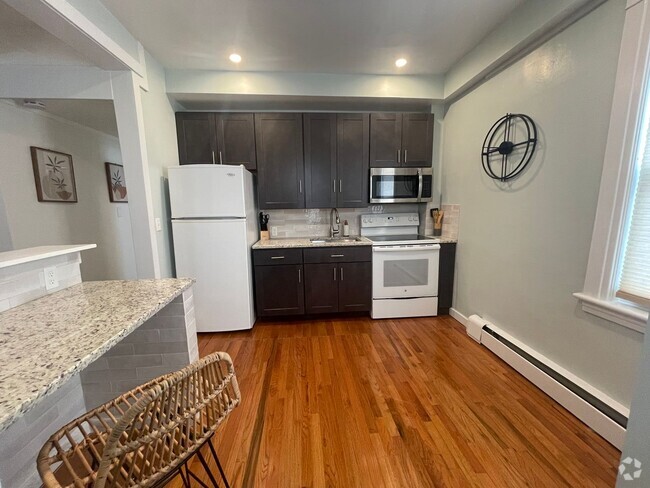 Building Photo - 263 Second Street Unit 1 Rear Rental