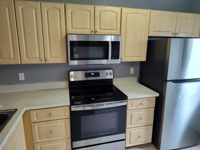 Photo - 67 Silver Falls Cir