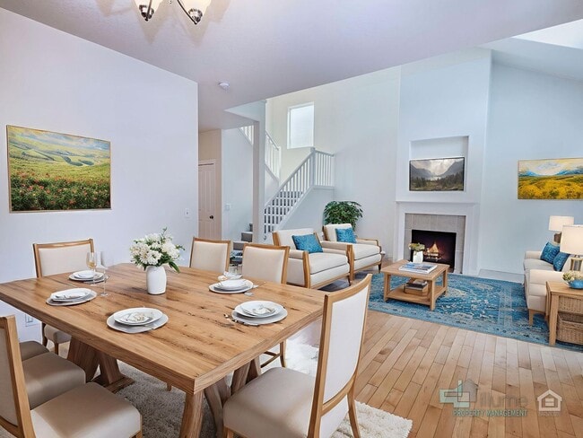 Building Photo - Beautiful 3 Bed/3 Bath Home!