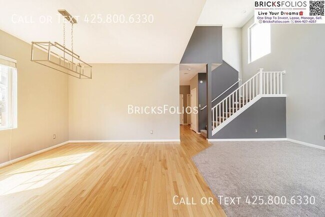 Photo - Spacious Home For Rent in Crosswater, Lake...