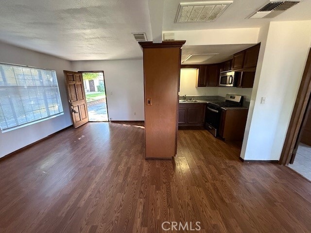 Photo - 870 N Sherman Ave Unit 1