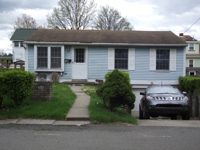 Photo - 320 Dawson Ave Casa