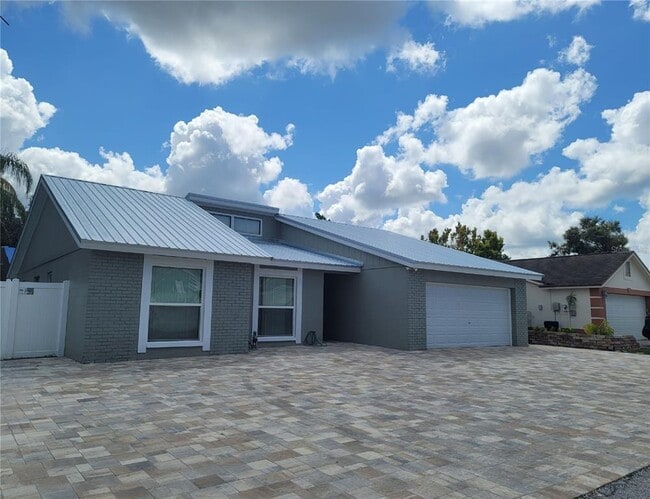 Building Photo - 9508 Pembridge Ct Rental