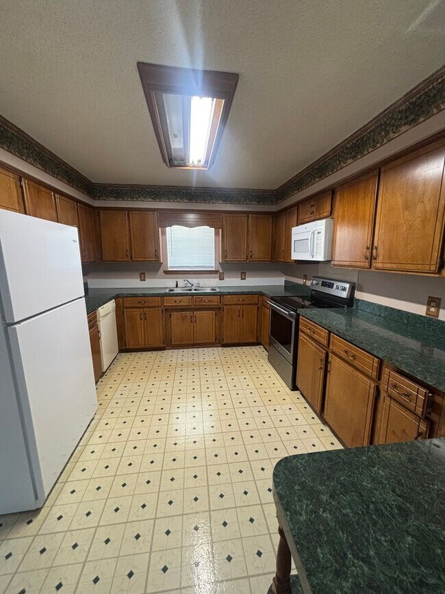 Photo - 1106 Timberline Dr