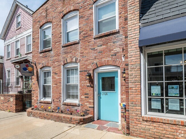 Building Photo - 268 Sea Cliff Ave Unit apt. #2