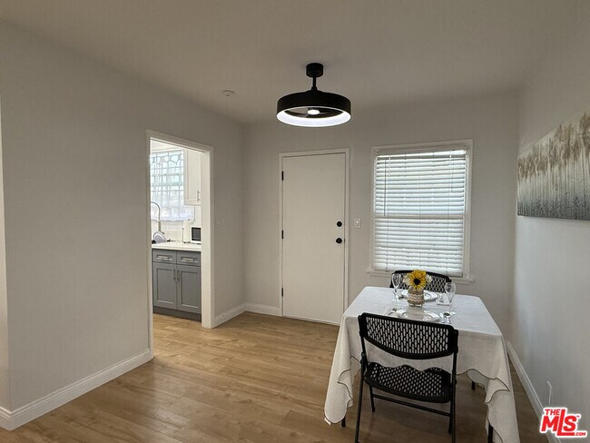 Photo - 3310 W 77th St Unit 1
