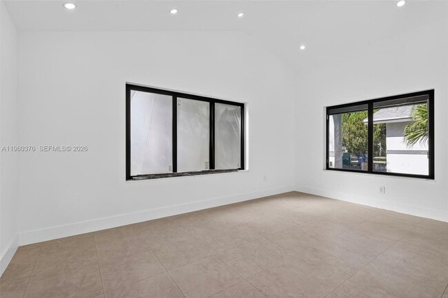 Photo - 20615 NE 9th Ct