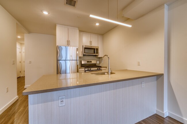 Photo - 957 Broadway Unit 501