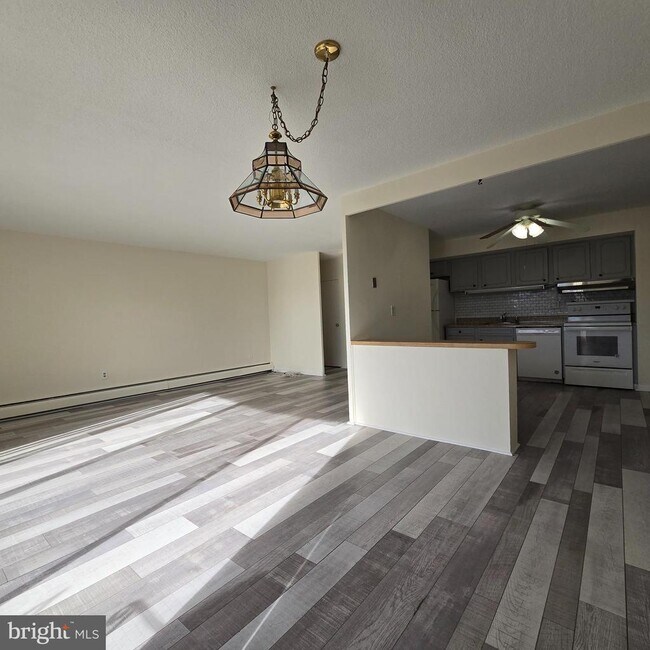 Photo - 111 Chestnut St Unit 609