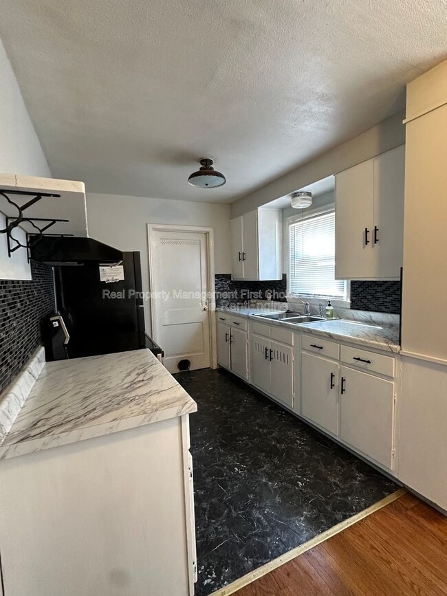 Photo - 2448 E Aloma St