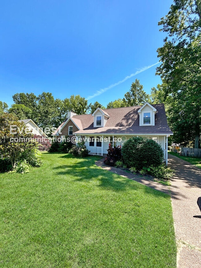Building Photo - 3 Bed, 3.5 Bath Home with Modern Amenities / Pet-Friendly / Coming Soon!