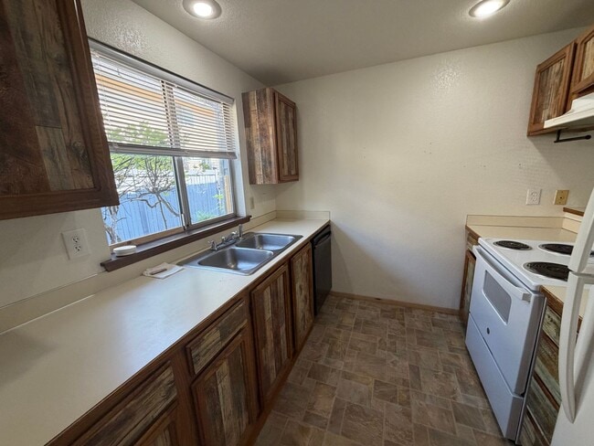 Photo - 21713 80th Ave W Unit #4